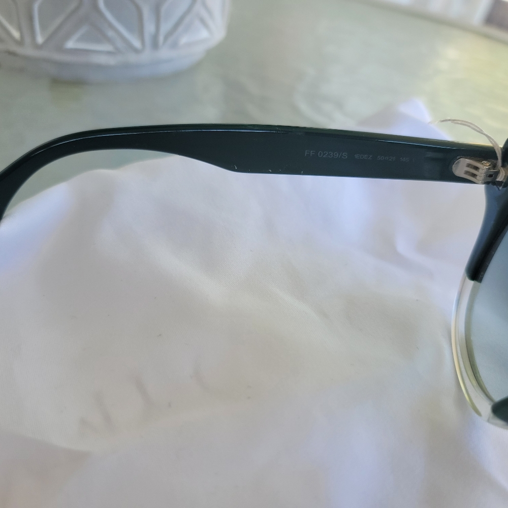 Fendi sunglasses - Picture 4 of 10